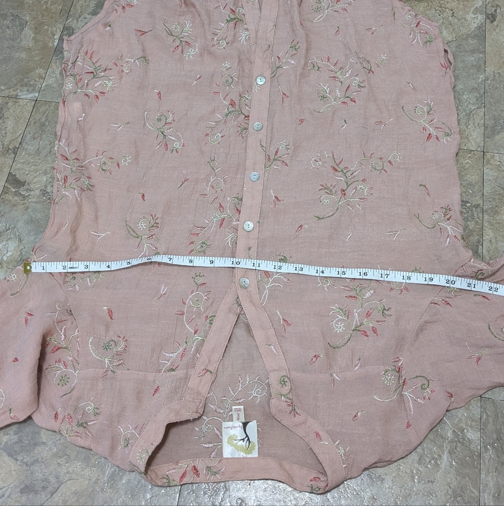 fig and flower Large Dusty Rose Floral Embroidered Long Sleeve Button Down Shirt - Picture 8 of 10